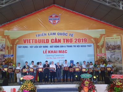 TẬP ĐOÀN TÂN Á ĐẠI THÀNH TRIỂN LÃM SIÊU BỒN NHỰA PLASMAN TẠI VIETBUILD CẦN THƠ 2019