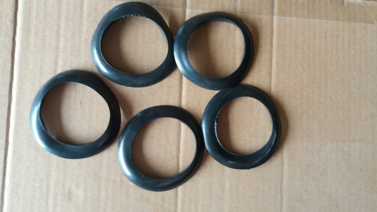 Có bao nhiêu ron chịu nhiệt của máy nước nóng năng lượng mặt trời